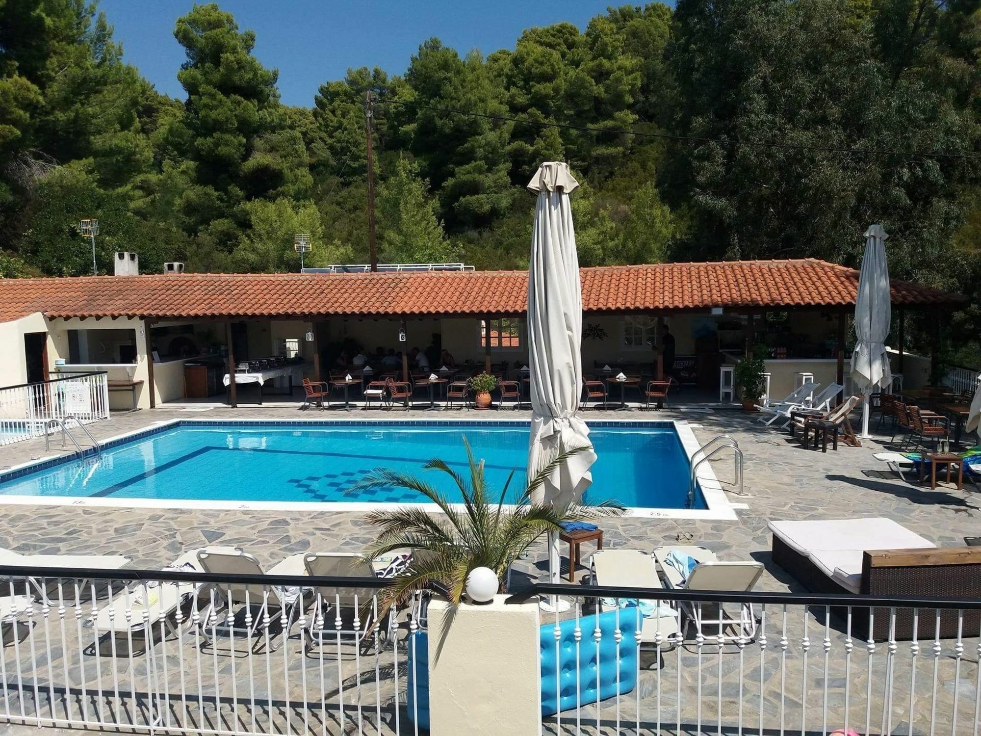 Vromolimnos Hermes Hotel מראה חיצוני תמונה