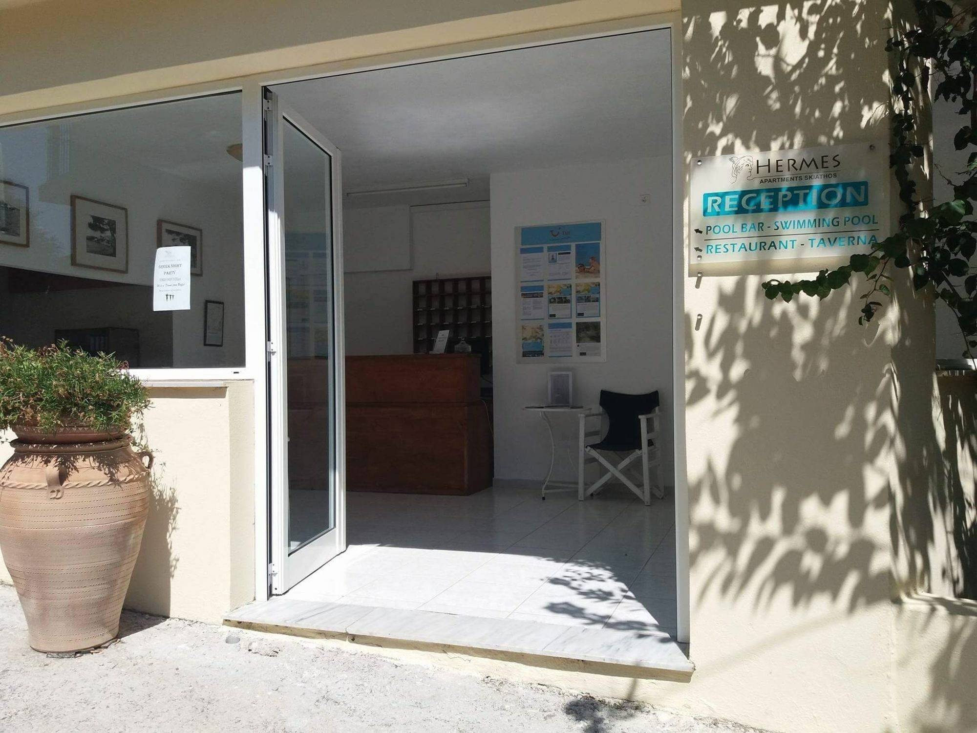 Vromolimnos Hermes Hotel מראה חיצוני תמונה